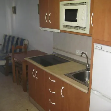 Apartment Studio Benalbeach *